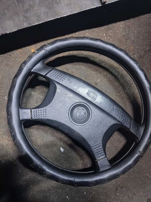 РУЛЬ BMW рабочем состоянии