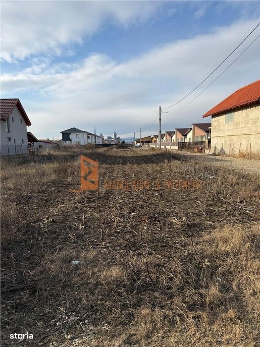 Teren intravilan zona Capatanesti