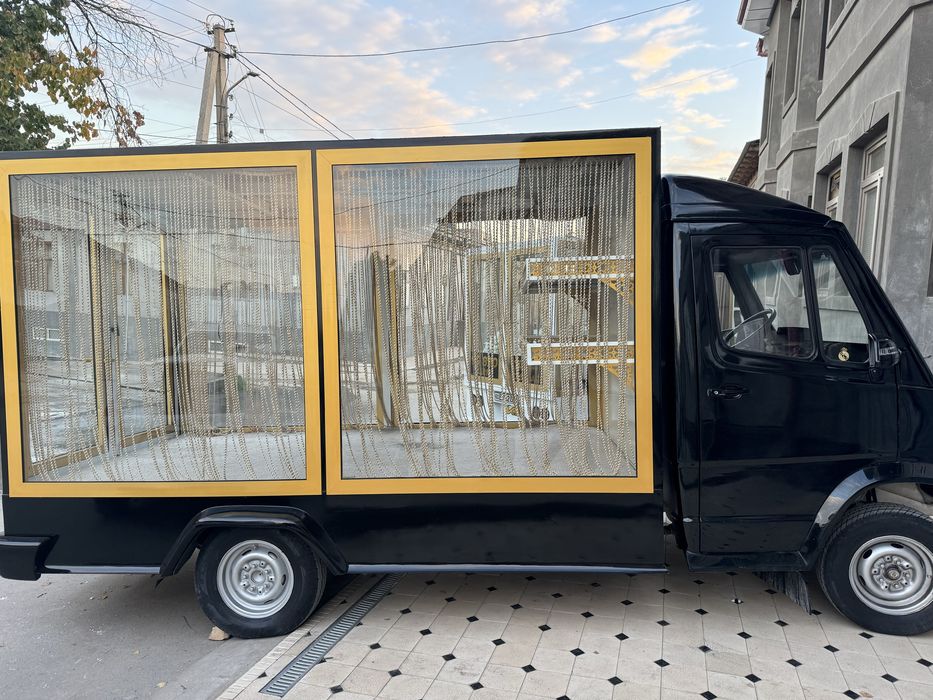 Сарпо мошина ва сарпо Идишла бирга ишила битади