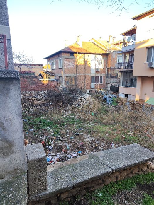 Парцел в регулация