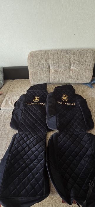 Чехлы на машину на передние сиденья   продам
