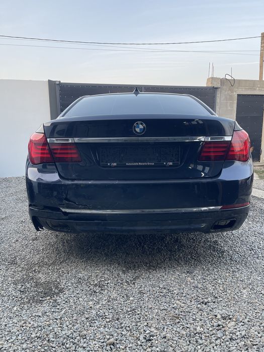 Vand BMW 750d XDrive Full Dotari Avariat Lovit