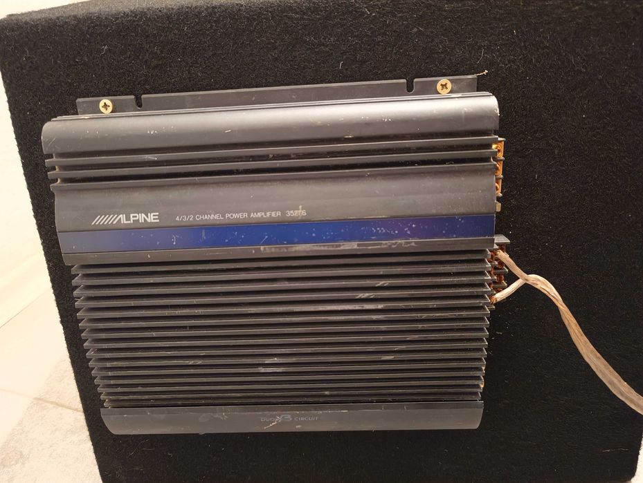 Бас каса с усилвател