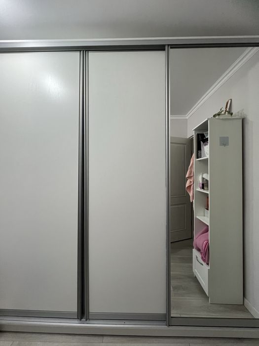 Продам шкаф- купе