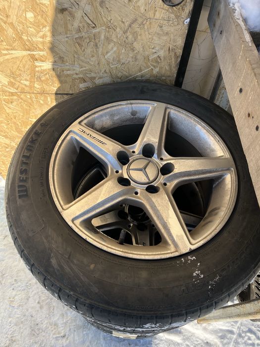 Продам комплект дисков с резиной