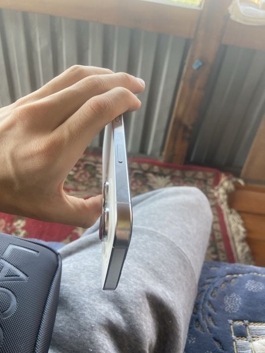 Идеальный iPhone 16 Pro белый