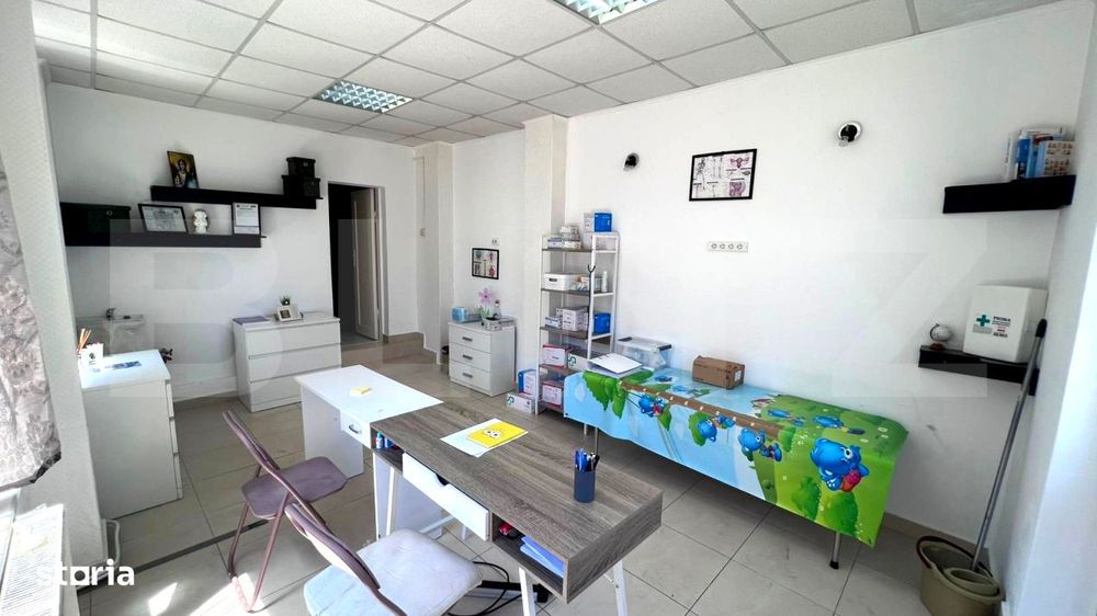Spatiu birouri de vanzare, 35 mp utili, zona Cetate