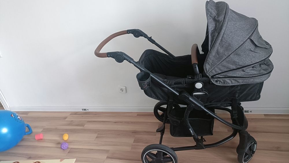 Коляска детская  продам