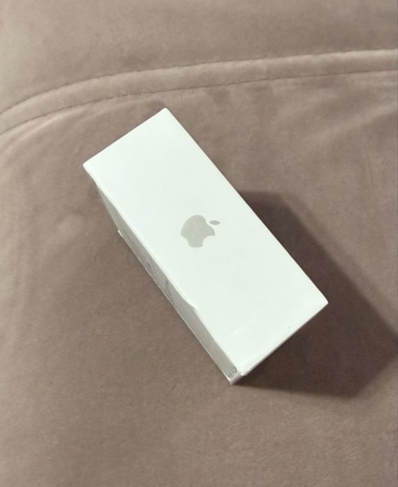 Apple AirPods 4 cu Active Noise Cancellation