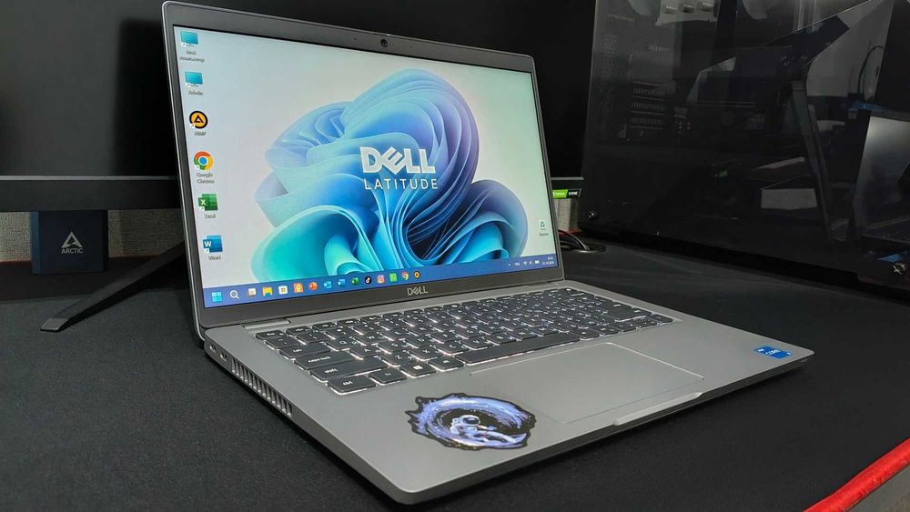 Ноутбук DELL Core i5