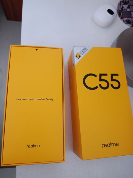 Vând telefon Realme C 55, 8+8 GB RAM,256GB memorie internă,nou la cuti