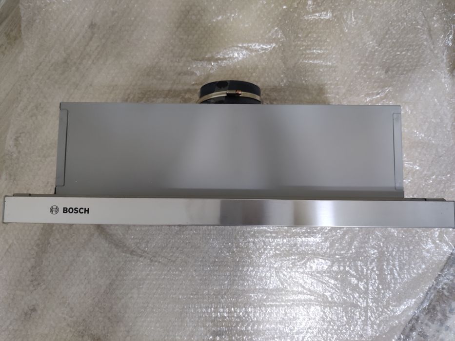 Вытяжка Bosch металлическая