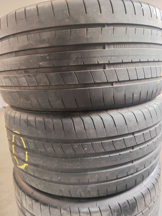 2бр. летни гуми 255/35/19 Goodyear