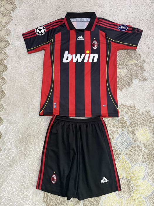 forma milan 06-07 yil