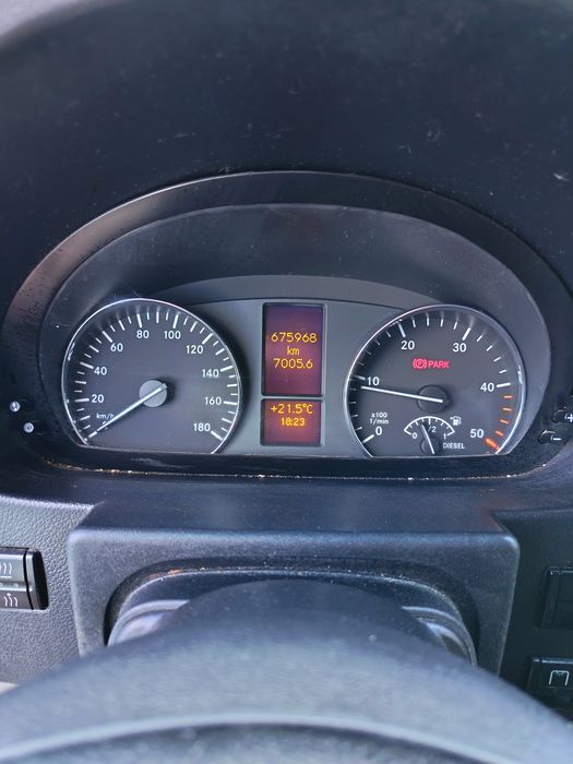 Mercedes sprinter