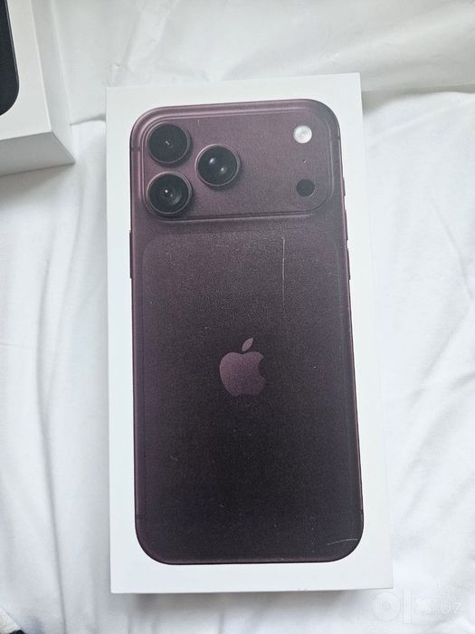 IPhone 18 pro max продеться