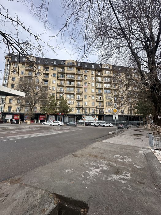 Продаётся на Дархане 3 квартиры