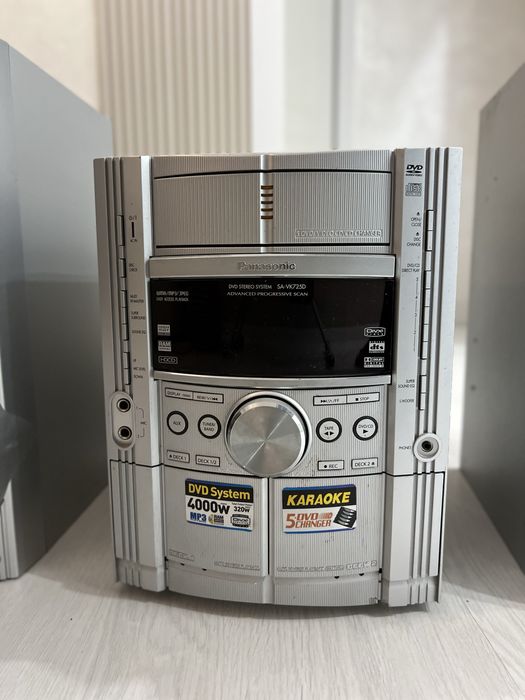 Продаю музыкальный центр!