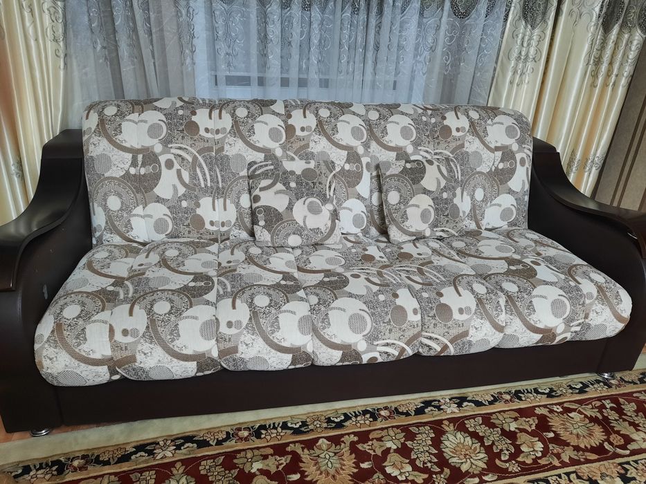 Продам  мягкий  уголок