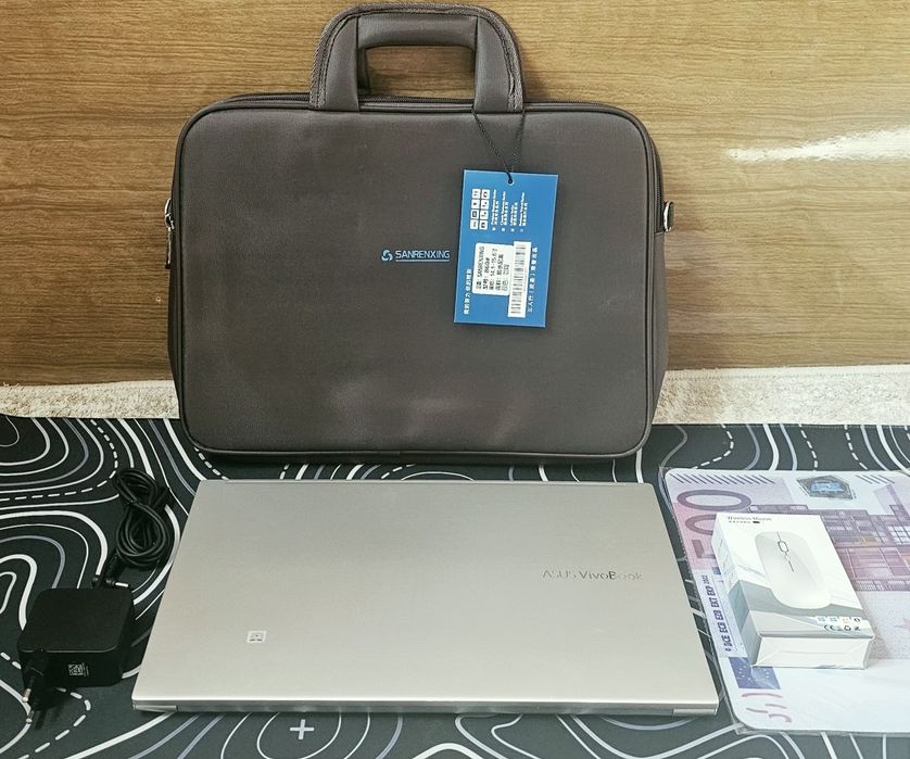 Asus VivoBook Go15 ssd512,ozu8 11 Gen!