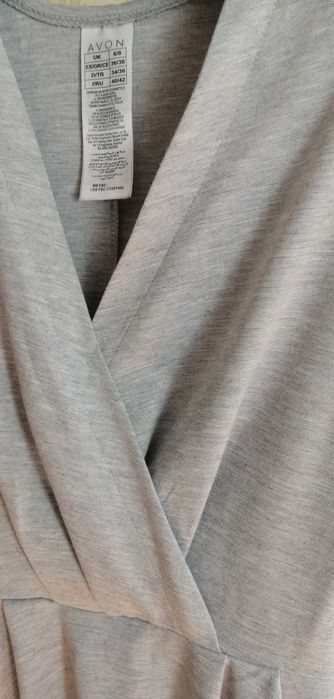 Светлосива рокля