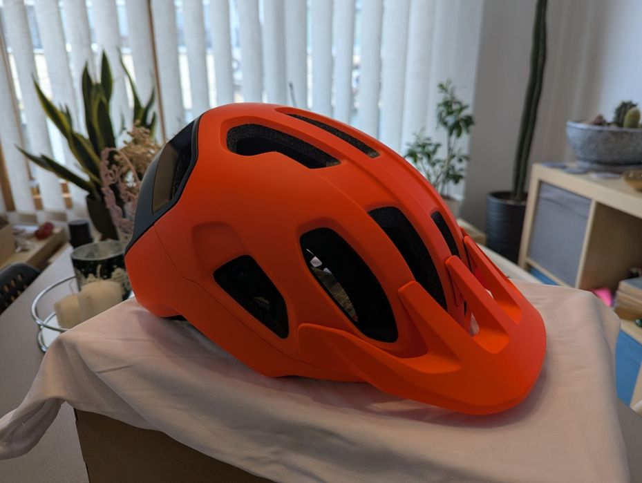 Велосипедна каска POC Cularis М MIPS