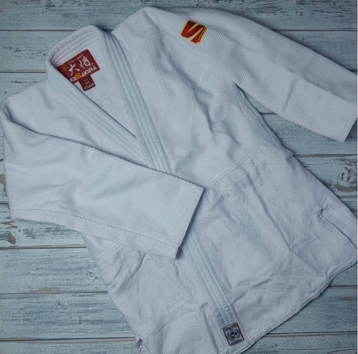 кимоно для дзюдо