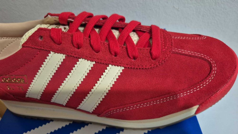 Adidas SL72 RS masura 41 1/3 , 42 2/3 , 43 1/3 originali noi in cutie
