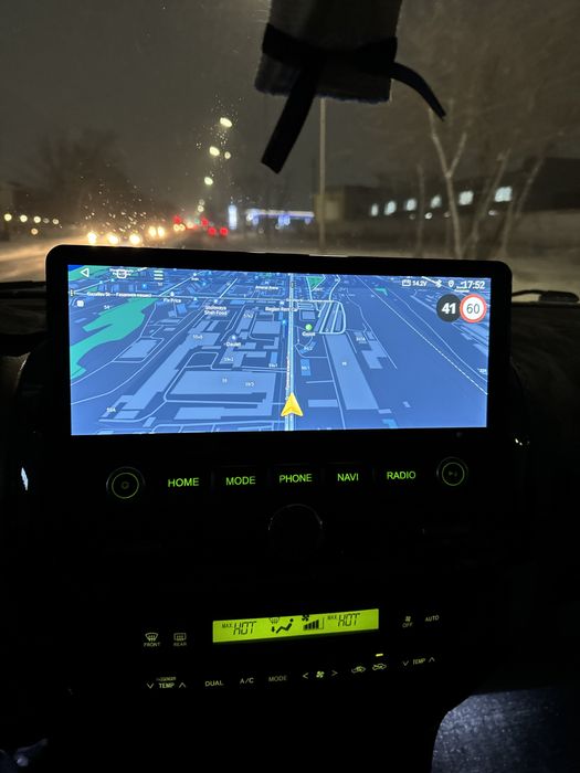 Шильдики тойота прадо 120