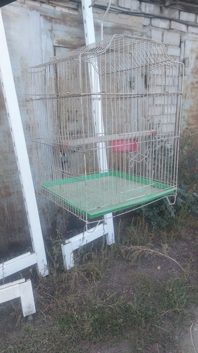 Продам клетки для птиц
