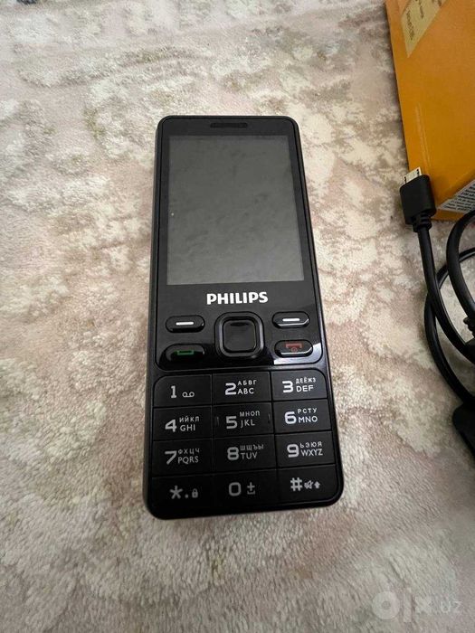 PHILIPS Xenium E185