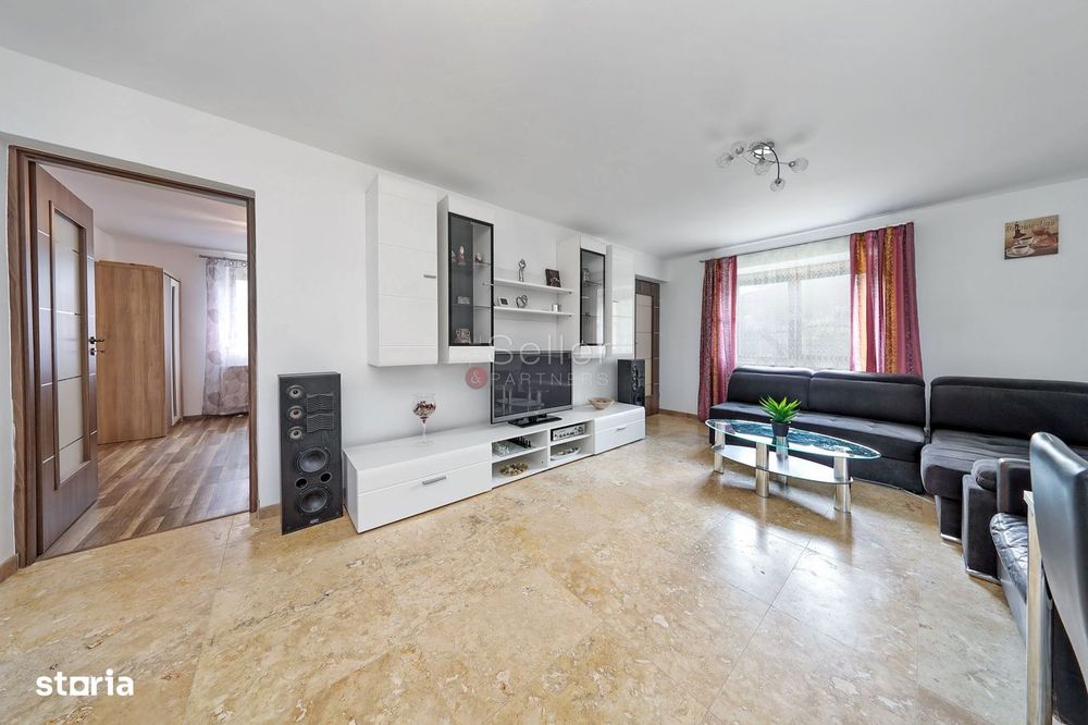 Casa renovata 2024 cu 2 apartamente