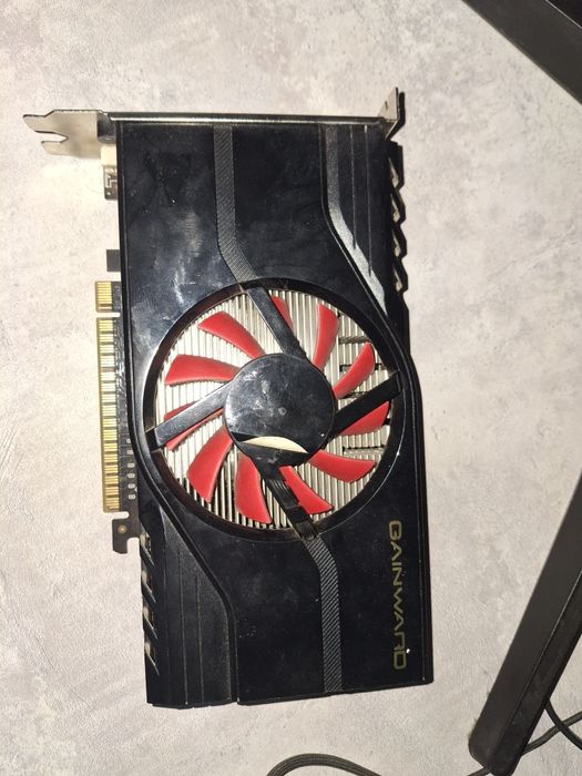 Видеокарта GTS 450 1GB