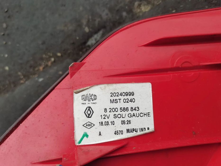 Stop stanga Renault Clio 3  cod 8200586843, volan pe stanga