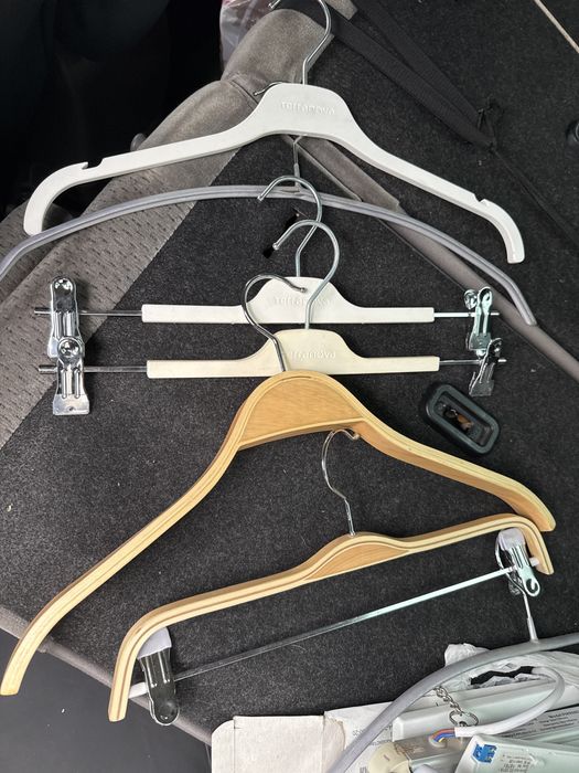 Вешалки плечники