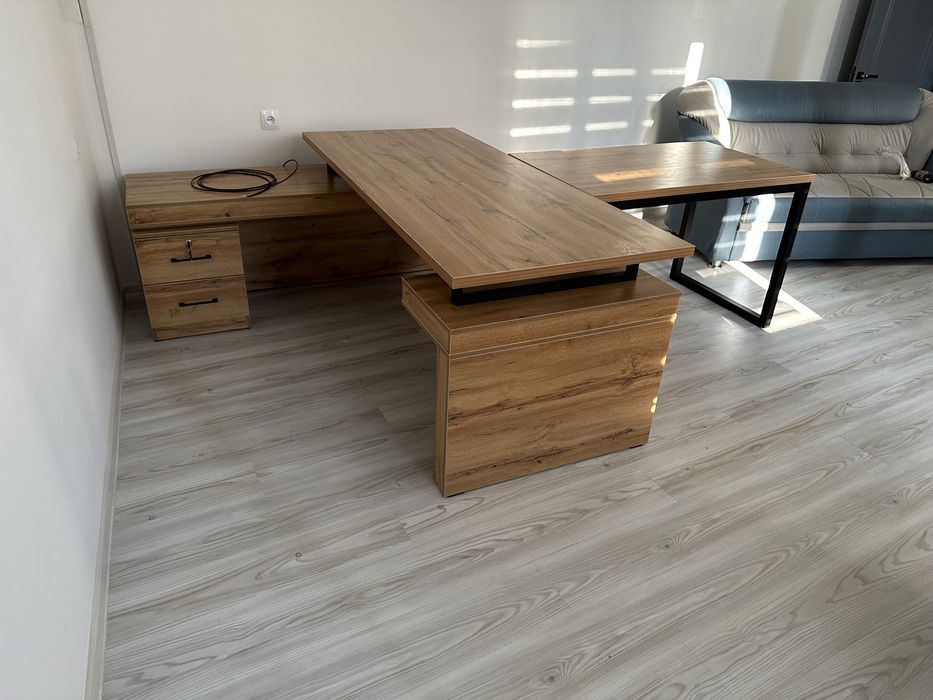 Стол руководителя, стол директорский, стол лофт