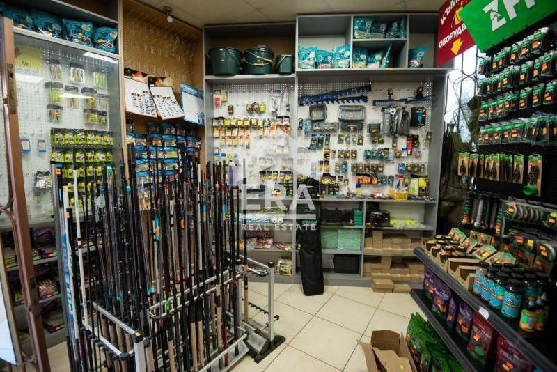 Продава се Магазин в Силистра, Център - 179 кв.м за 1336 €/кв.м - Снимка #2