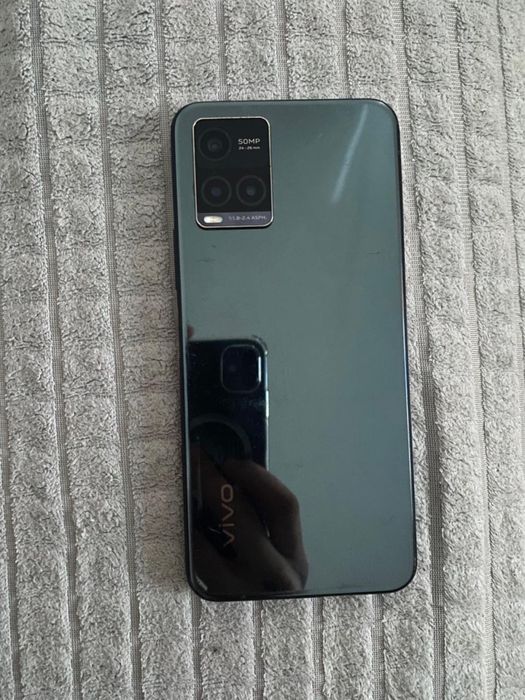 Продам телфон Vivo Y33