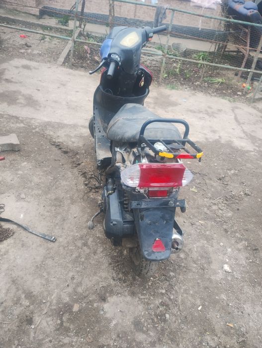 Scuter 4 timpi 80 ccm.