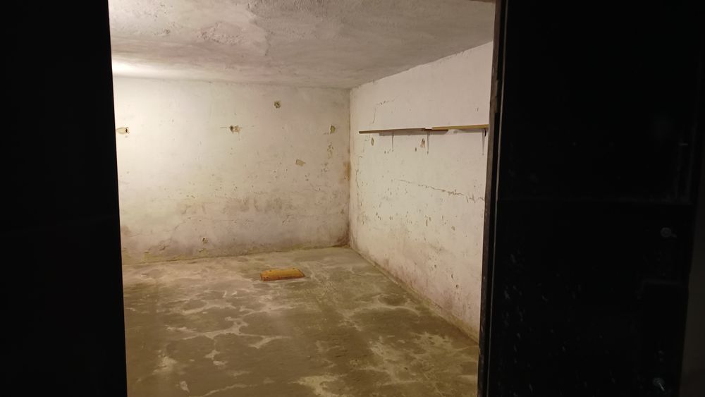 Продава се Гараж / Паркомясто в Варна, Христо Ботев - 15 кв.м за 1660 €/кв.м - Снимка #3