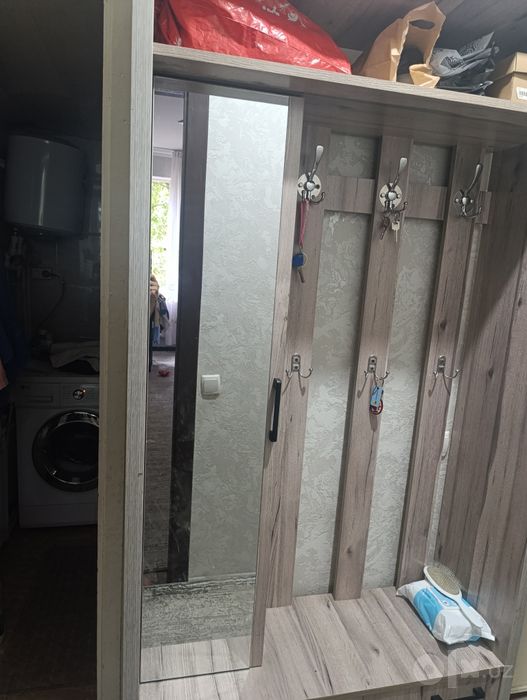 Prixojka uchun mebel sotiladi