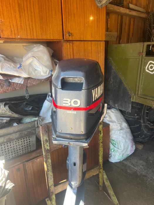 Продам мотор Yamaha ямаха 25 и 30