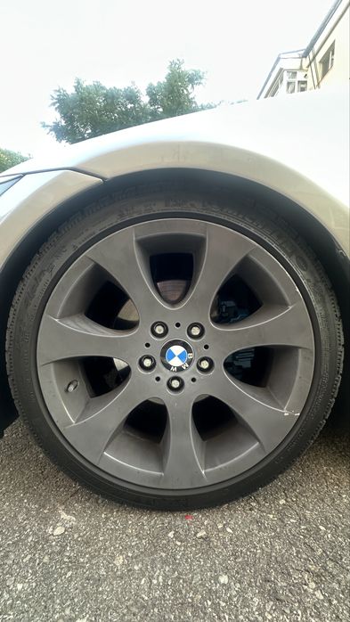 Vand sau schimb jante bmw 5x120 r18