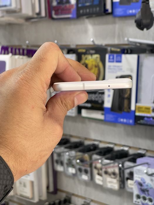 Samsung s21 fe 5G 128 xotira arzoooom