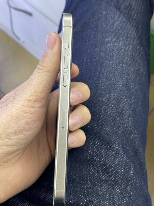 Айфон 15 про Макс. 256.  88%акб. Без ремонта