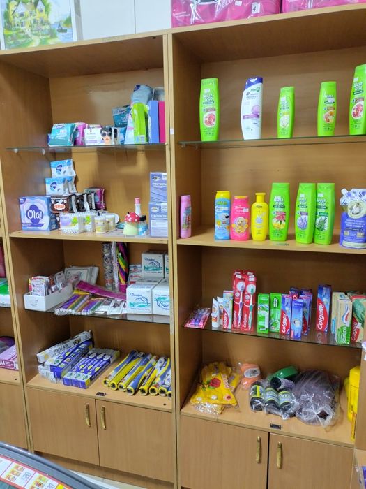 Стеллажи полки шкафы для магазина