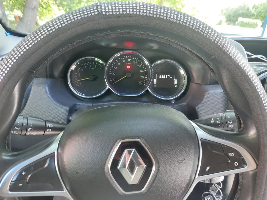 Продам RENAULT DASTER 2019года