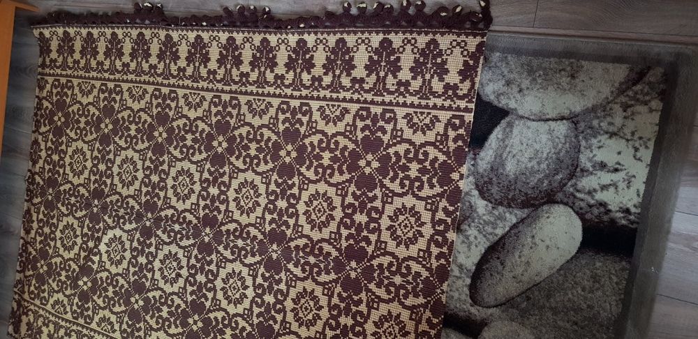 Vand covor si cuverturi traditionale