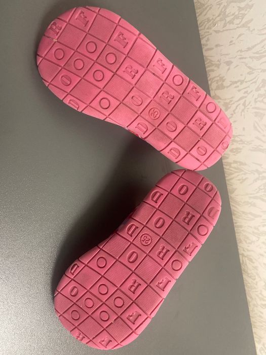 Пантофи Froddo 25 номер