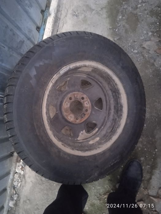 Продам резину с дисками